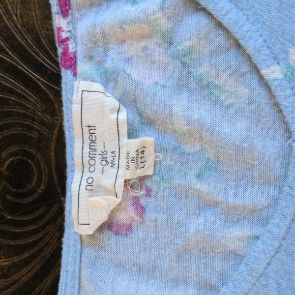 Girls No Comment Brand Crop Top Size- Large (14) Color- Blue Pink Roses - Picture 2 of 4
